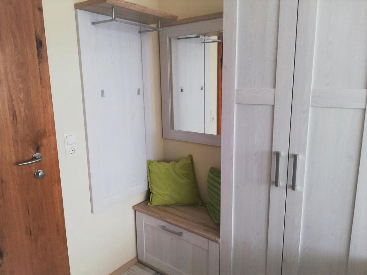 Hotel Haus Monti Maria Lanzendorf Esterno foto